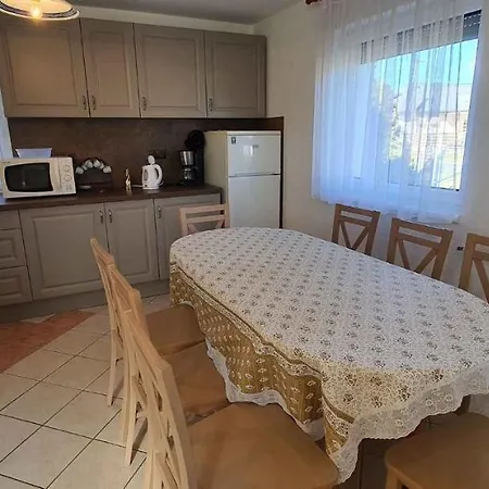 In 19281 Hébergement de vacances *