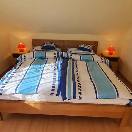 In 19281 Hébergement de vacances