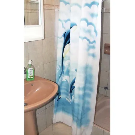 In 19281 Hébergement de vacances Balatonmáriafürdő