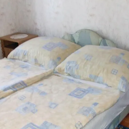 In 19281 Balatonmáriafürdő